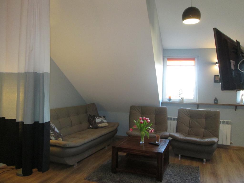 Apartamenty Przy Farze Kazimierz Dolny Ruang foto