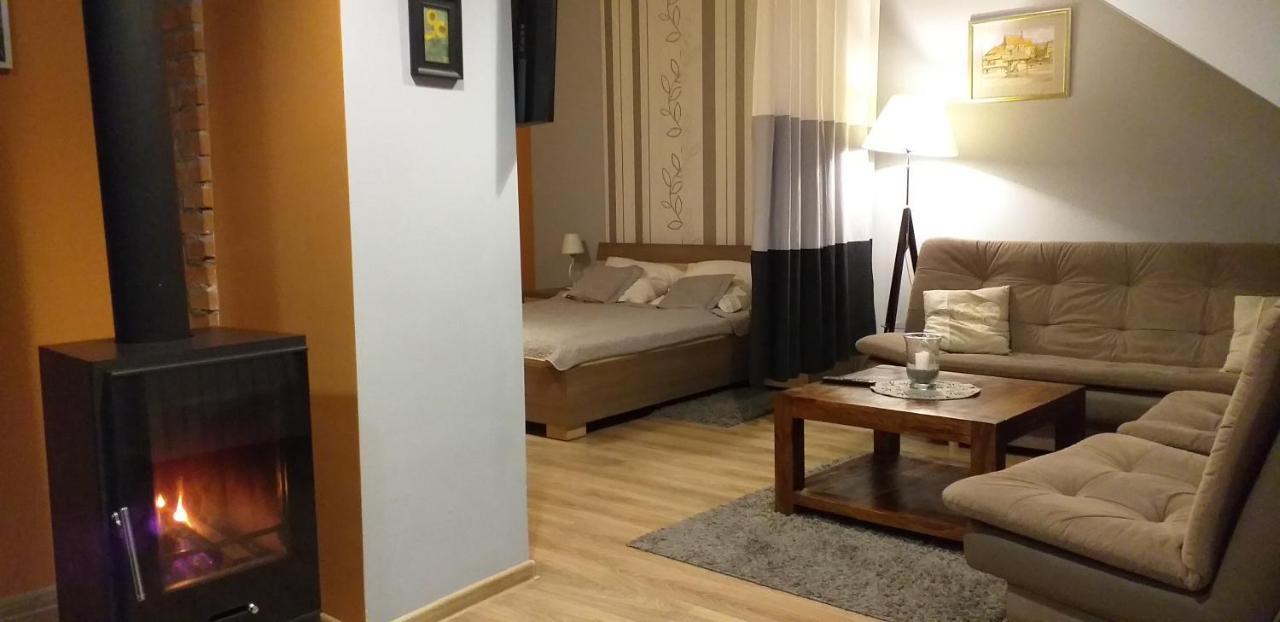 Apartamenty Przy Farze Kazimierz Dolny Bagian luar foto